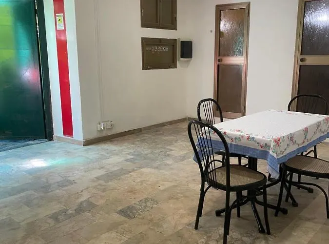 Hostel Hostal Garbatella *